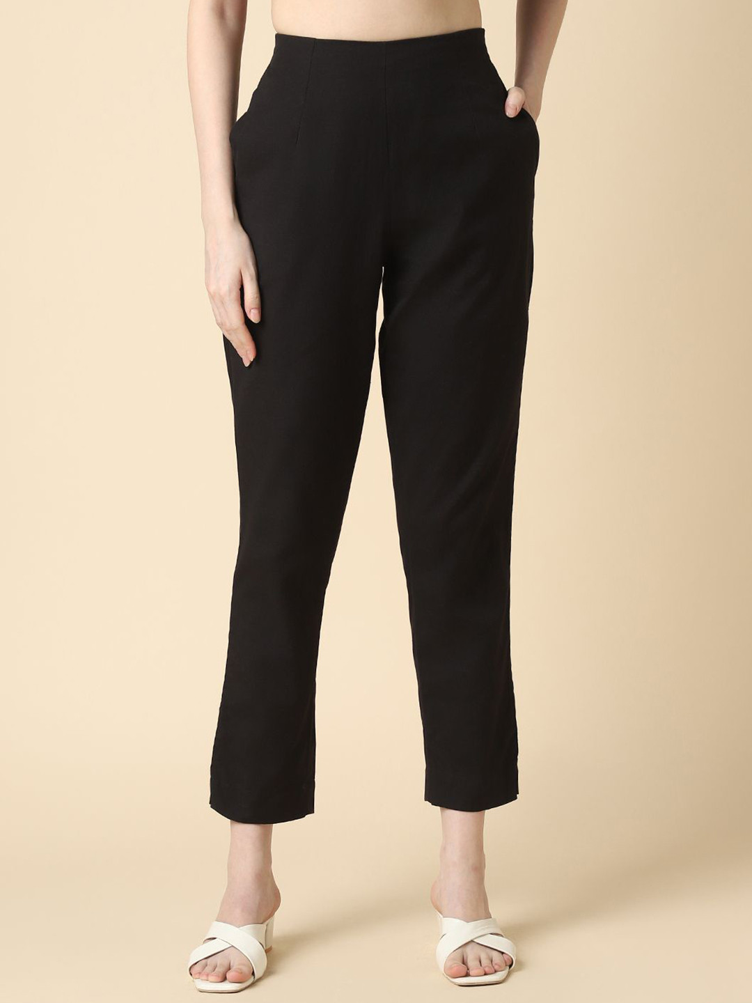 Van Heusen Women Cotton Solid Relax Fit Functional Pockets Cigarette Pant