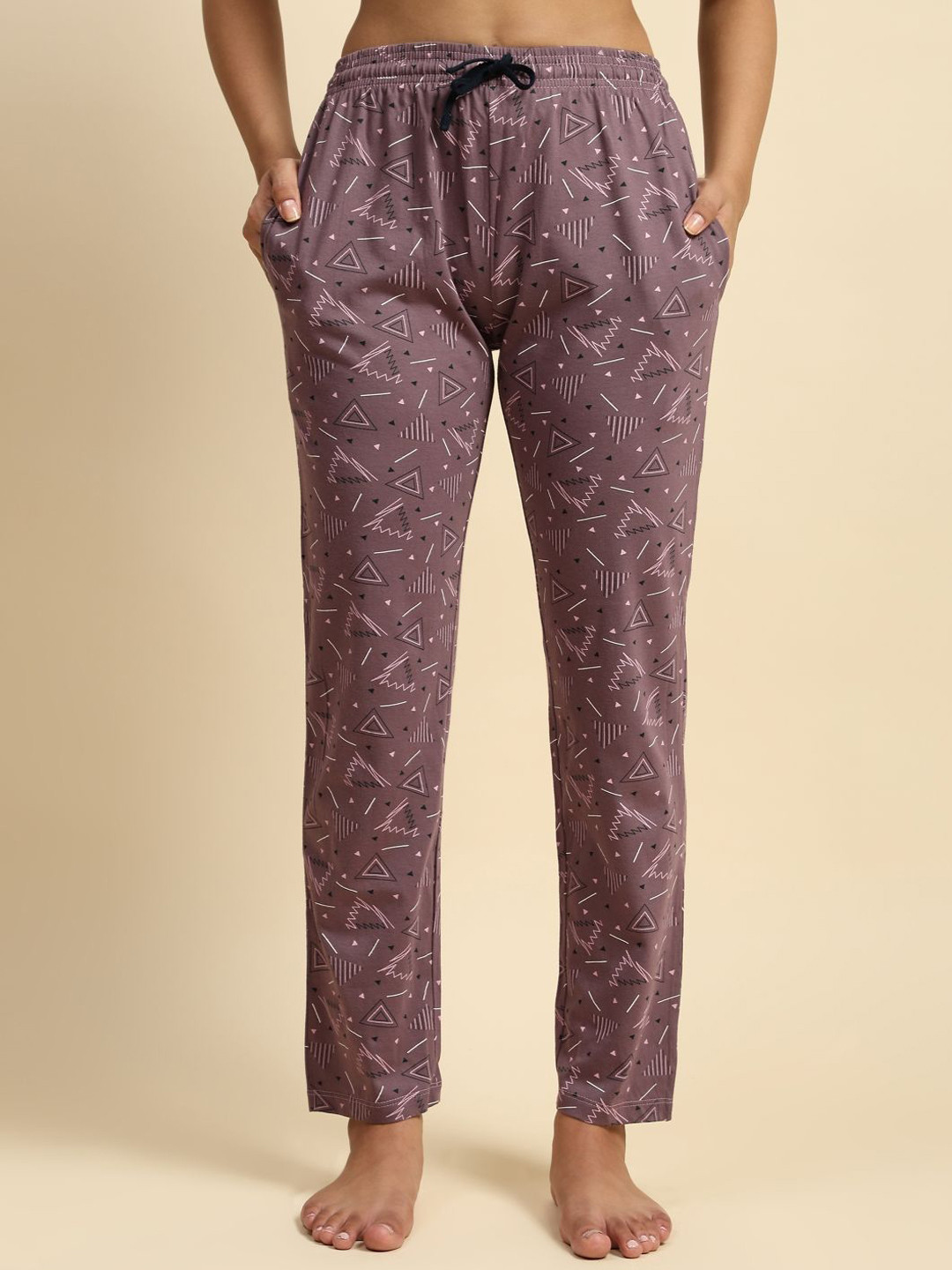 BLUWEEA Women Cotton Printed Regular Fit Drawstring Closure Payjama Trouser