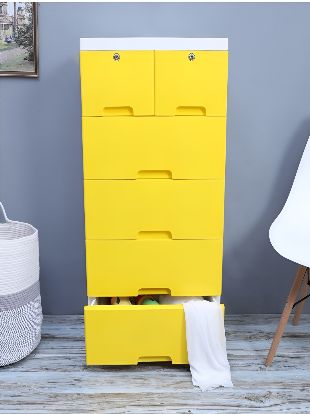 The Tickle Toe Kids Yellow & White Durable & Eco-Friendly 6-Drawer Storage Chest