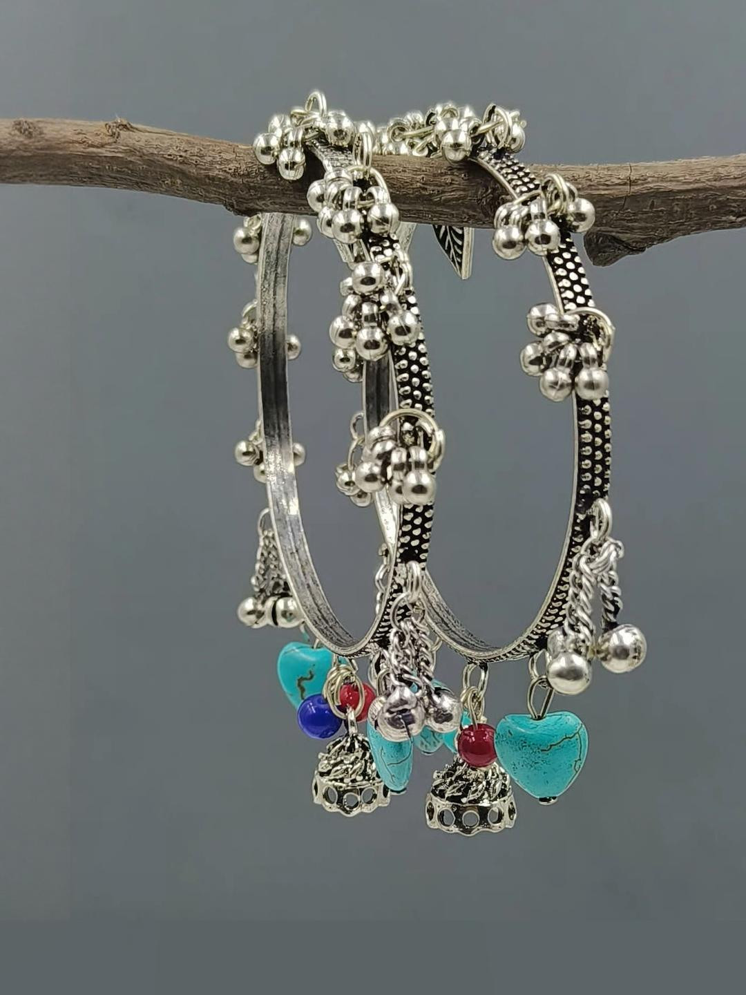 gurjari jewellers Women Oxidised Charm Bangle