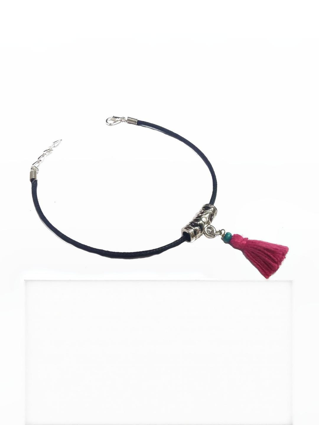 gurjari jewellers Women Black Thread Silver Oxidised Artificial Beads Spring Ring Anklet