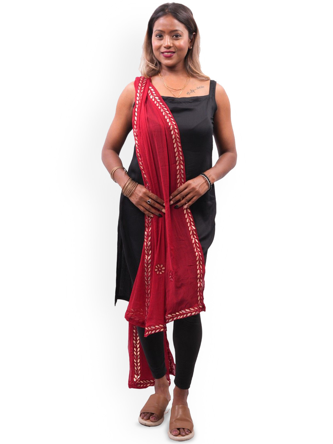 URBAN KANYA Embroidered Gotta Patti Dupatta