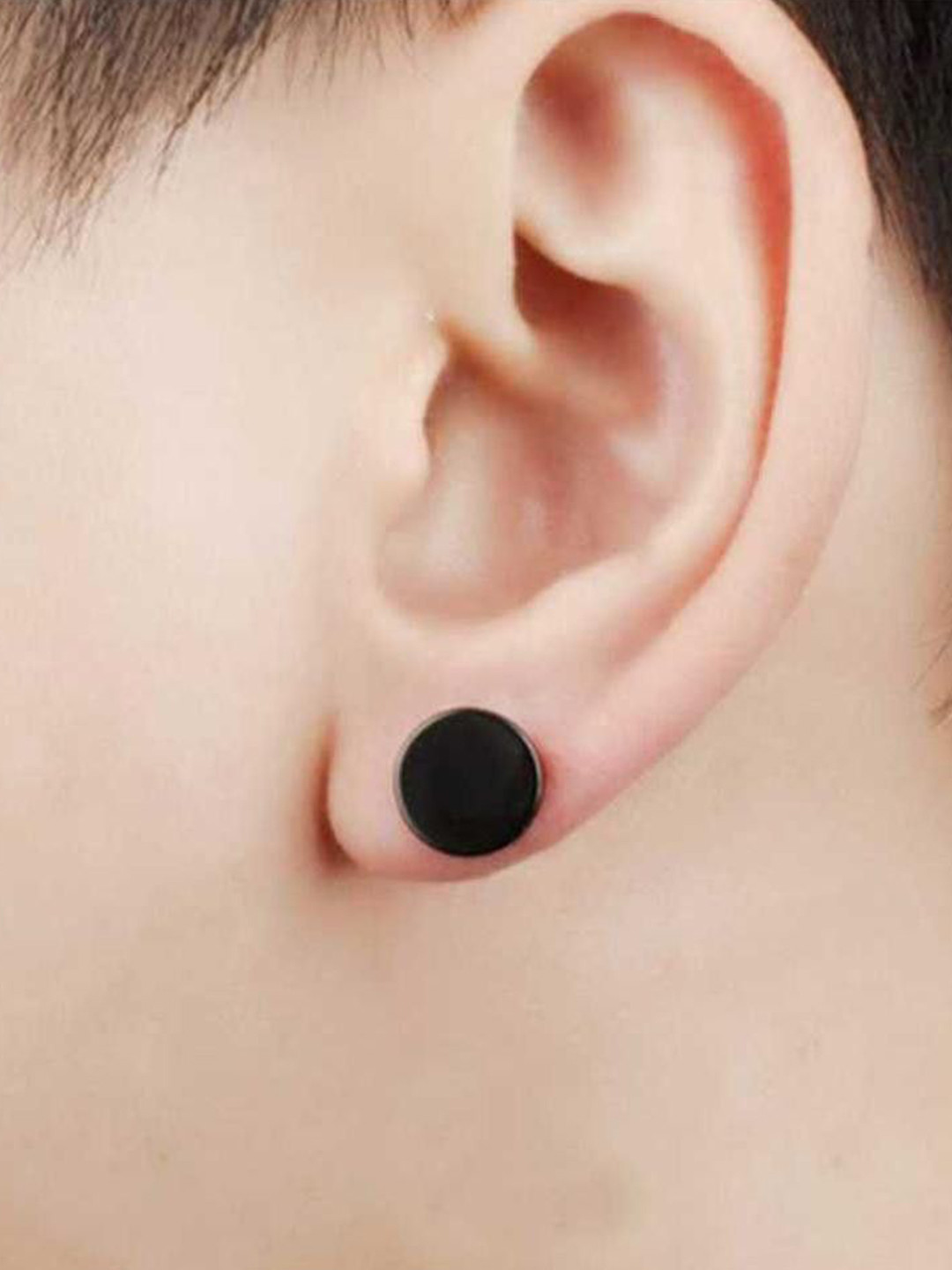 shobhram Men Circular Shaped Casual Studs