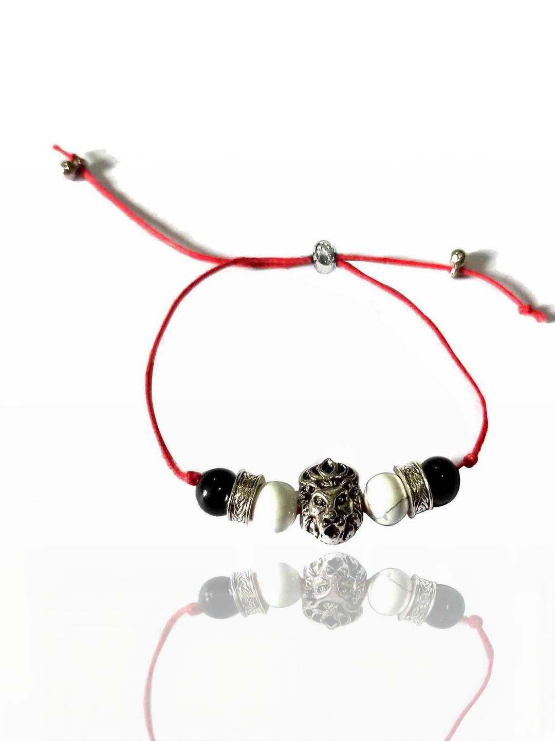 gurjari jewellers Women Oxidised Silver Lion Charm Beaded Thread Bracelet