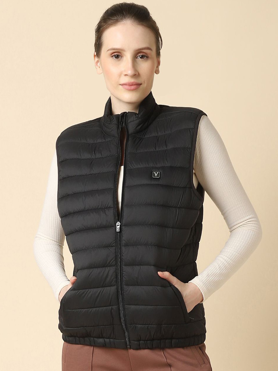 Van Heusen Women Solid Sleeveless Functional Pocket Puffer Jacket
