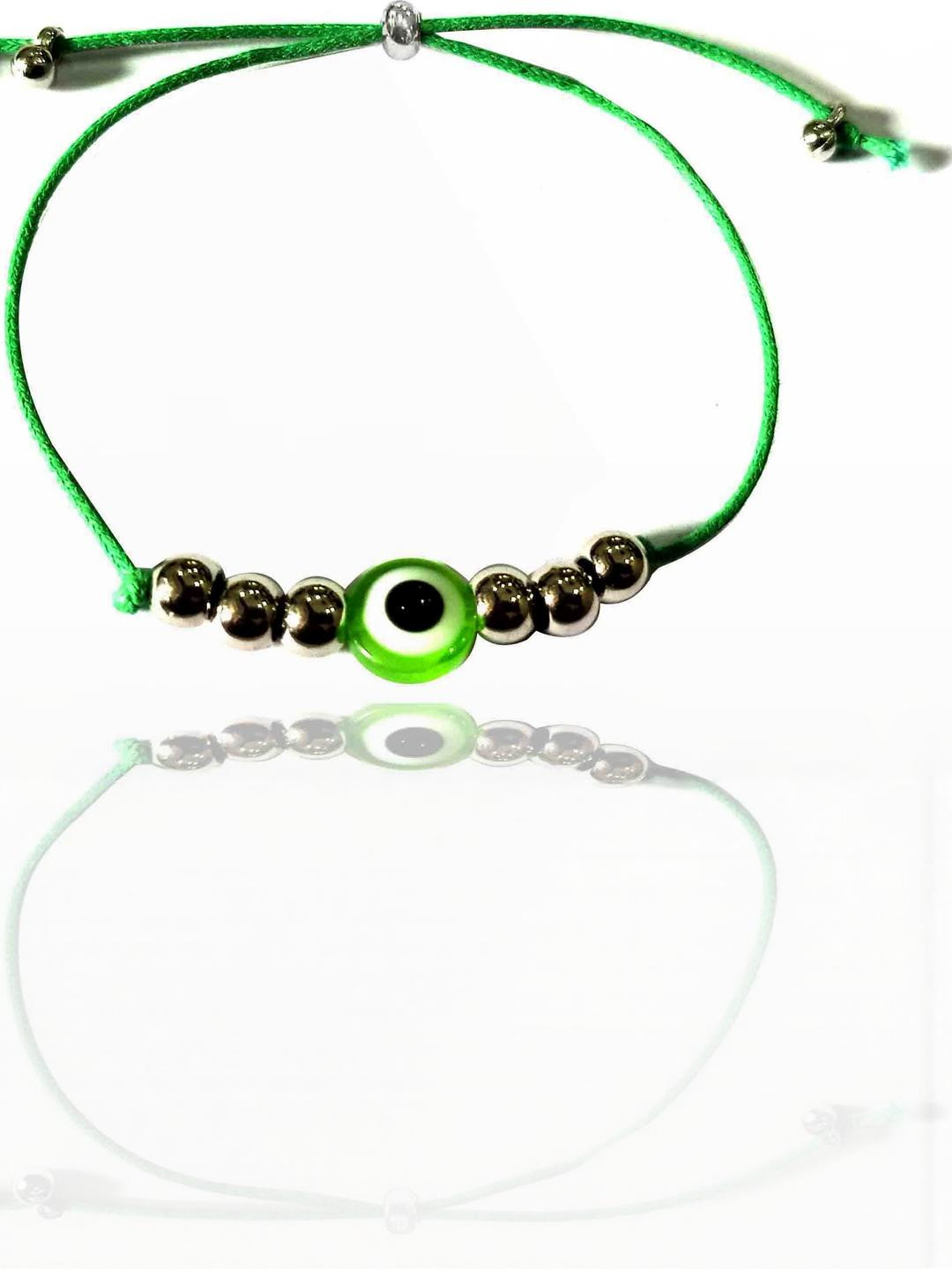 gurjari jewellers Women Green Oxidised & Evileye Beaded Charm Bracelet