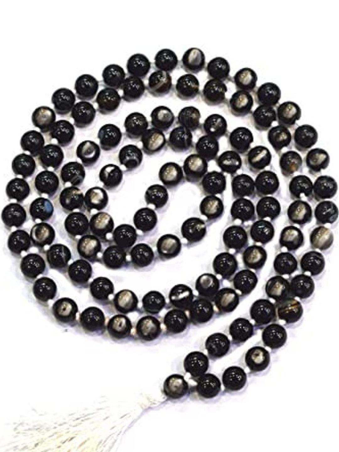 AURRA STORES Women Black Alloy Chains