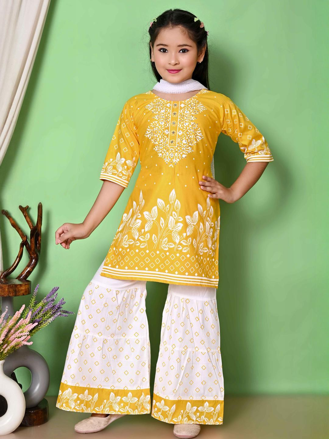 NFashion Girls Yellow Printed Kurta & Trousers With Dupatta Set