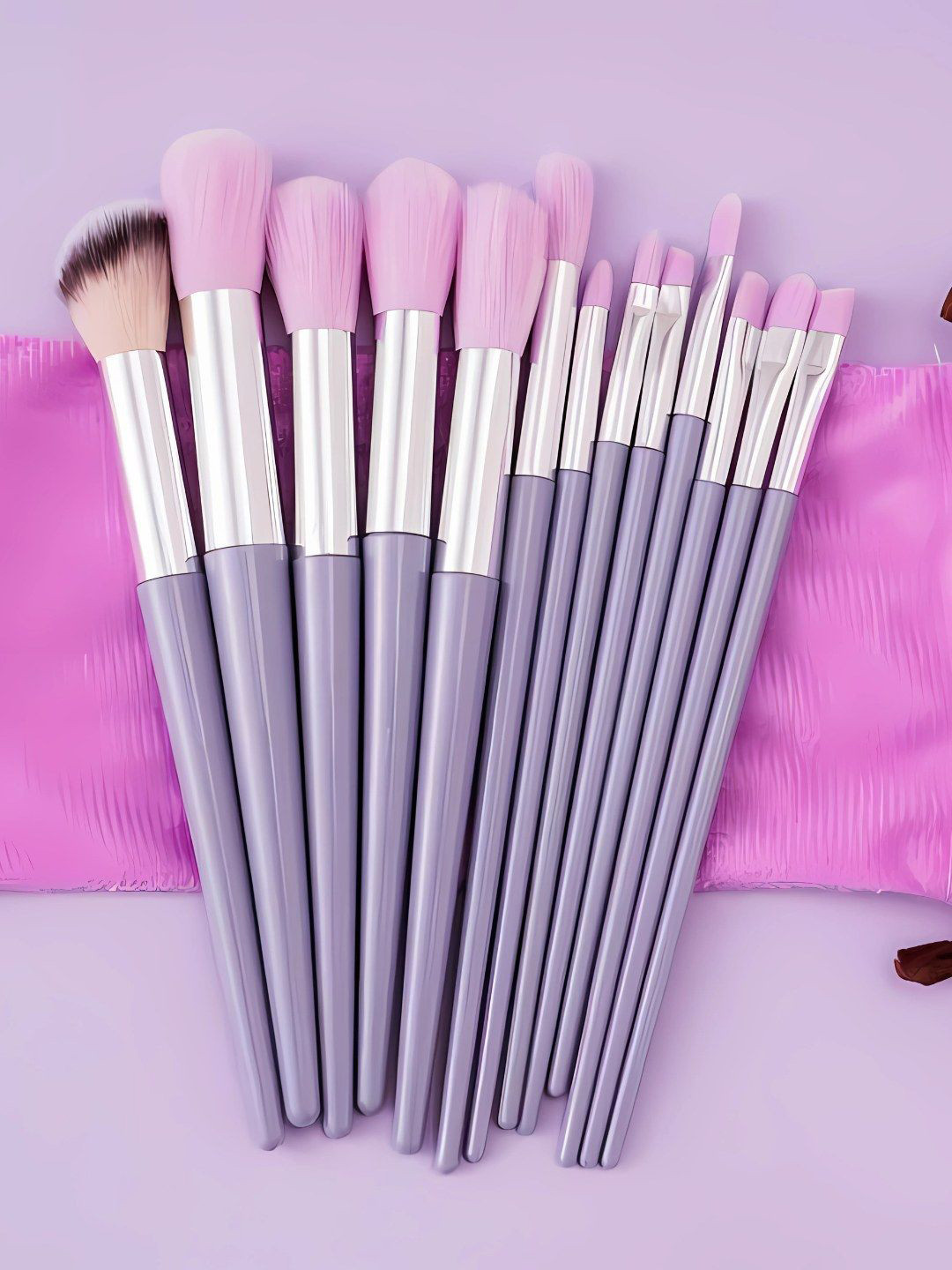 KOLORUP BEAUTY Set Of 13 High Quality Makeup Brushes