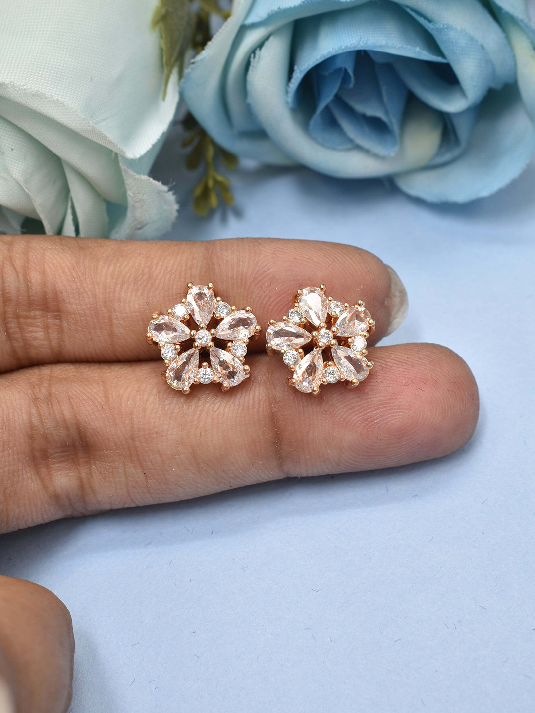 MEIRA JEWELLERY Gold-Plated Artificial Stones Studded Star Shaped Studs