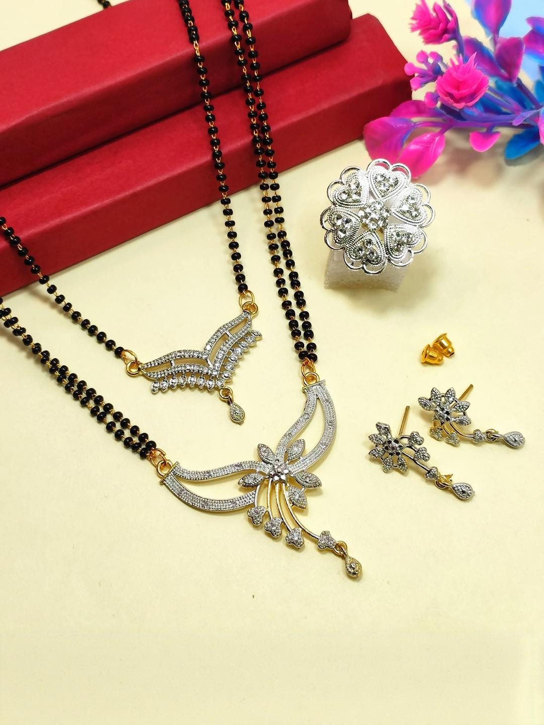DIVYANSHI COLLECTION Pack of 4 Women Silver Jewellery Set