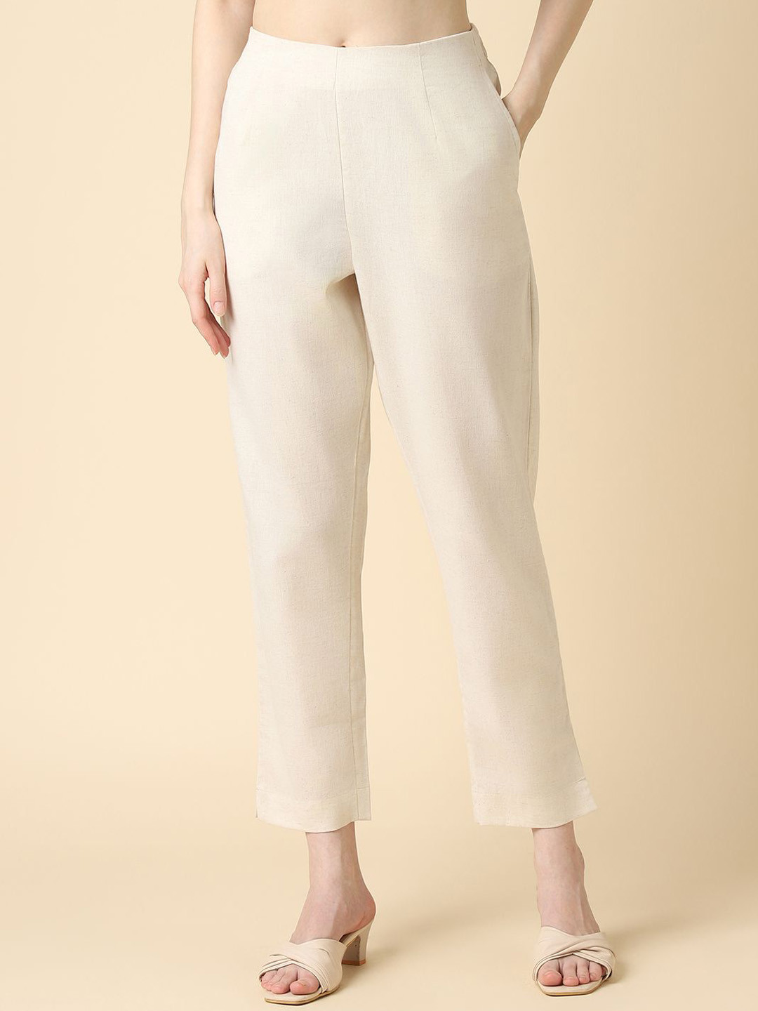 Van Heusen Women Cotton Solid Relax Fit Functional Pockets Cigarette Pant