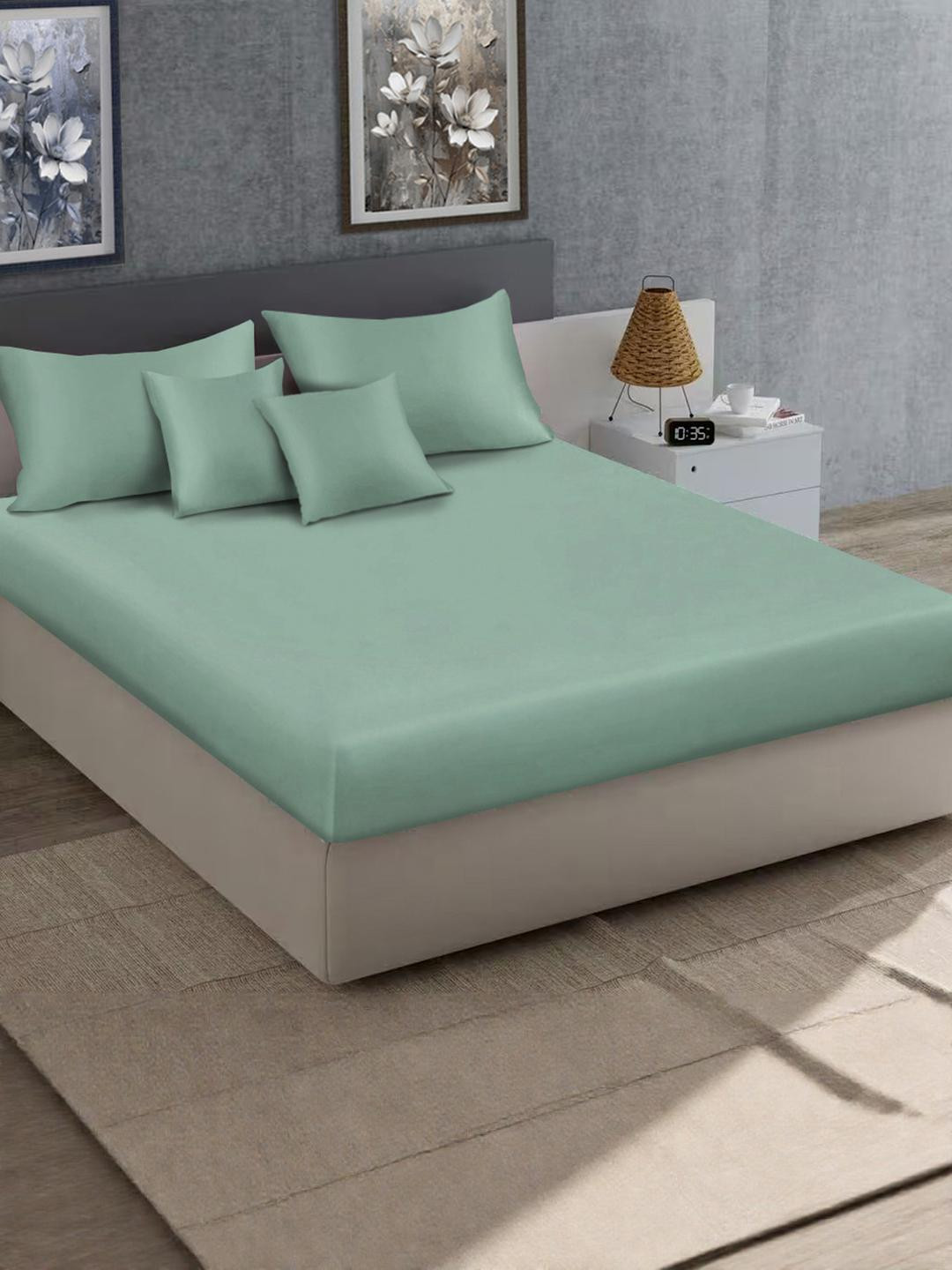 KLOTTHE Green Flat 400 TC Satin King Bedsheet With 2 Pillow Covers & 2 Cushion Covers