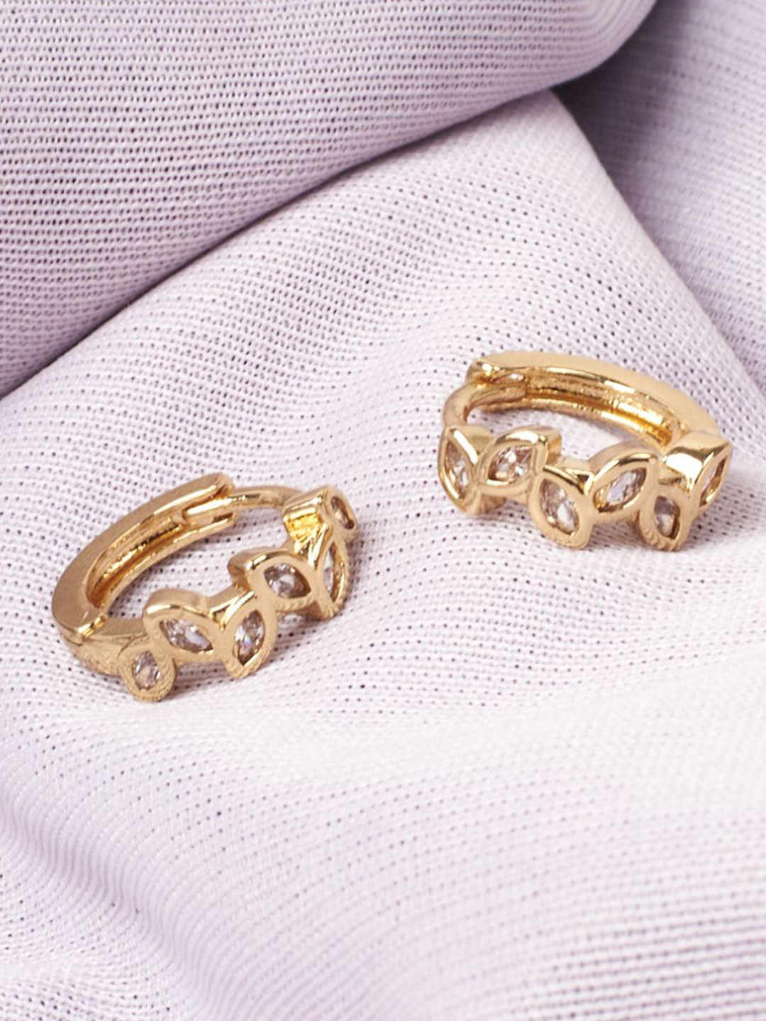 SALTY Gold-Plated Leaf Cluster Artificial Stones Leaf Shaped Hoop Earrings