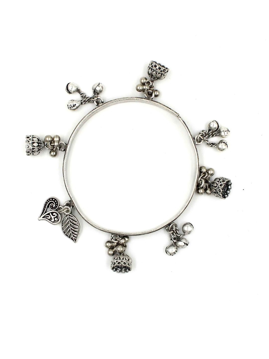 gurjari jewellers Oxidised 1 Bangle with Gungru & Latkan