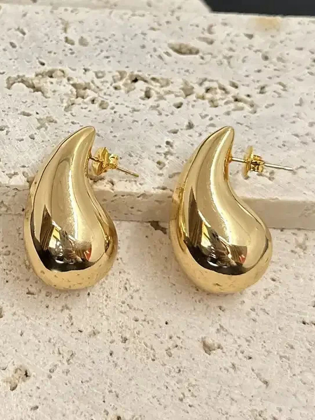 Celestria korean Teardrop Shaped Studs