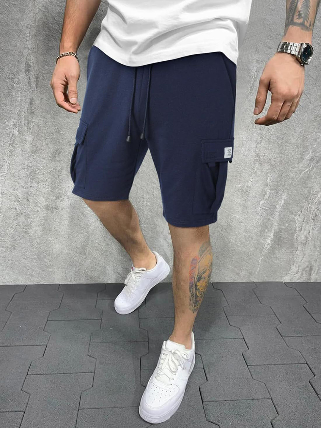 Q-rious Men High-Rise Cargo Shorts