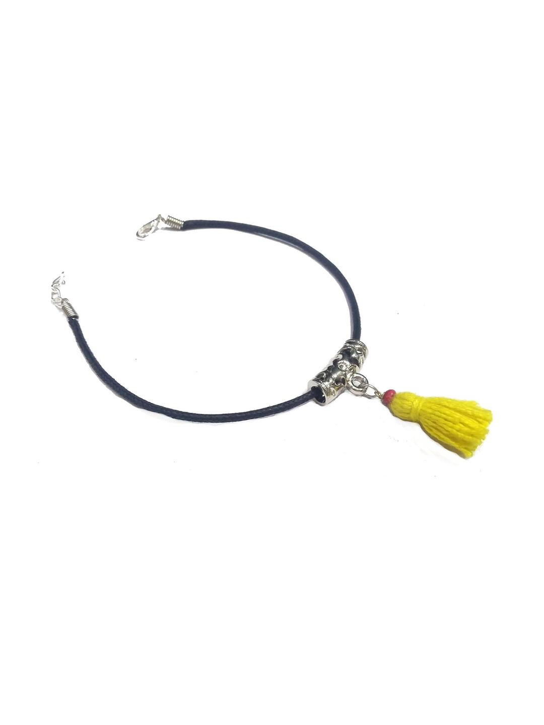 gurjari jewellers Black thread Oxidised Tassel hanging Cotton Dori Anklet