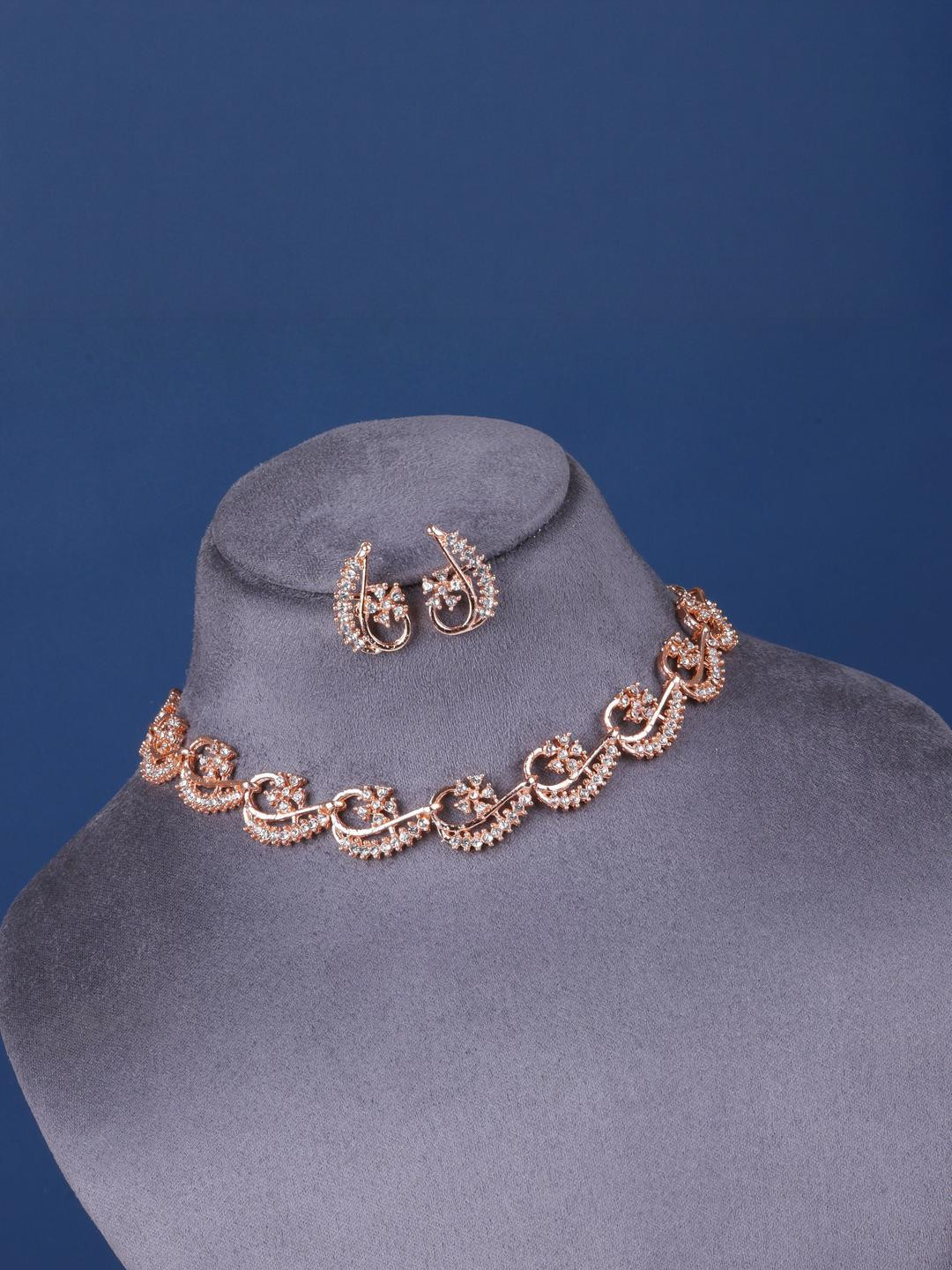 Bhanu diam Women Gold Stoned Jewellery Set with Necklace and Earrings