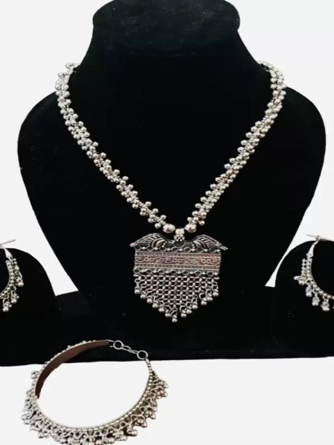 ETASHA JEWELLERY SET