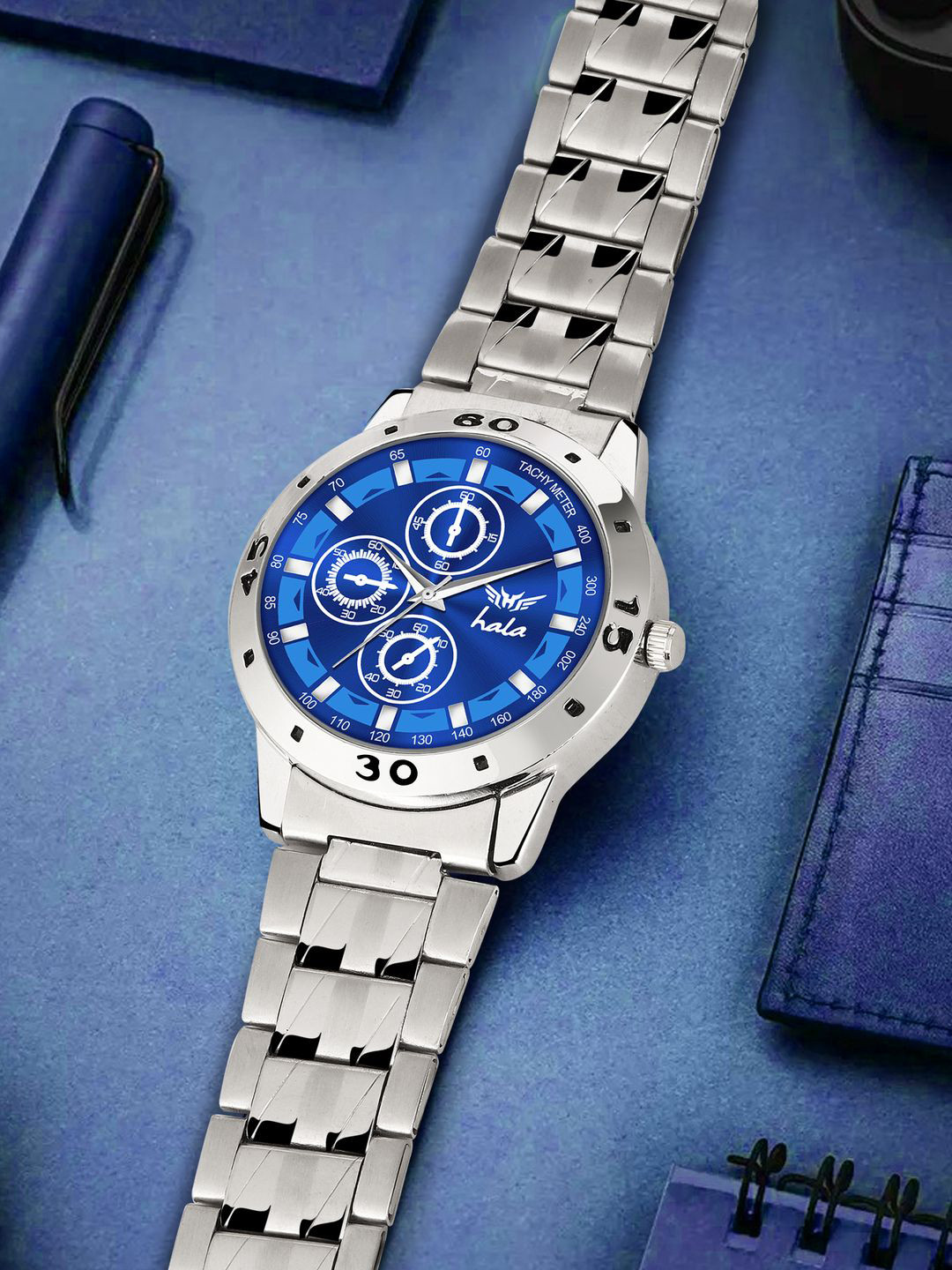 Hala Men Solid Round Butterfly Regular Analogue Watch-8189