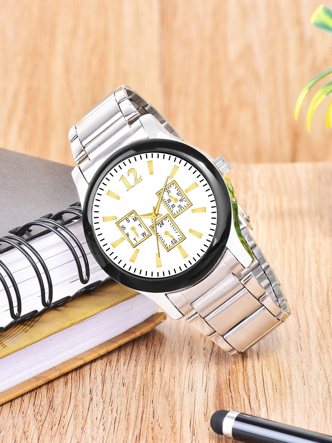 CSAMON Men Textured Dial & Stainless Steel Straps Analogue Watch B9050 BLK Milar WH D