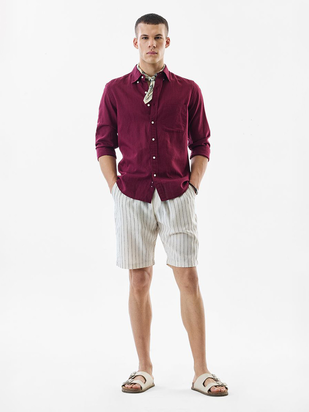 Snitch Men Striped Print Mid-Rise Shorts