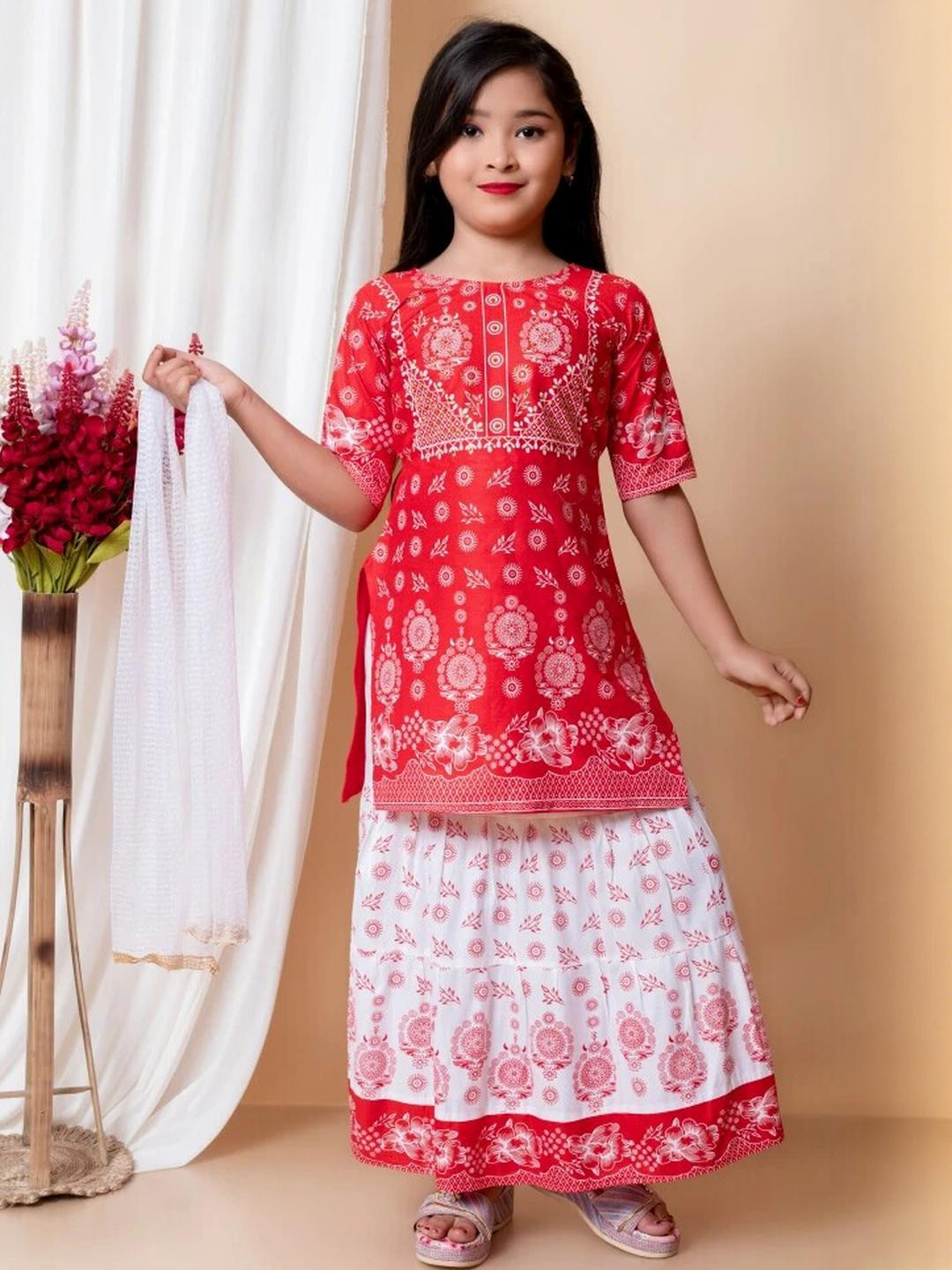 NFashion Girls Red Kurta Set