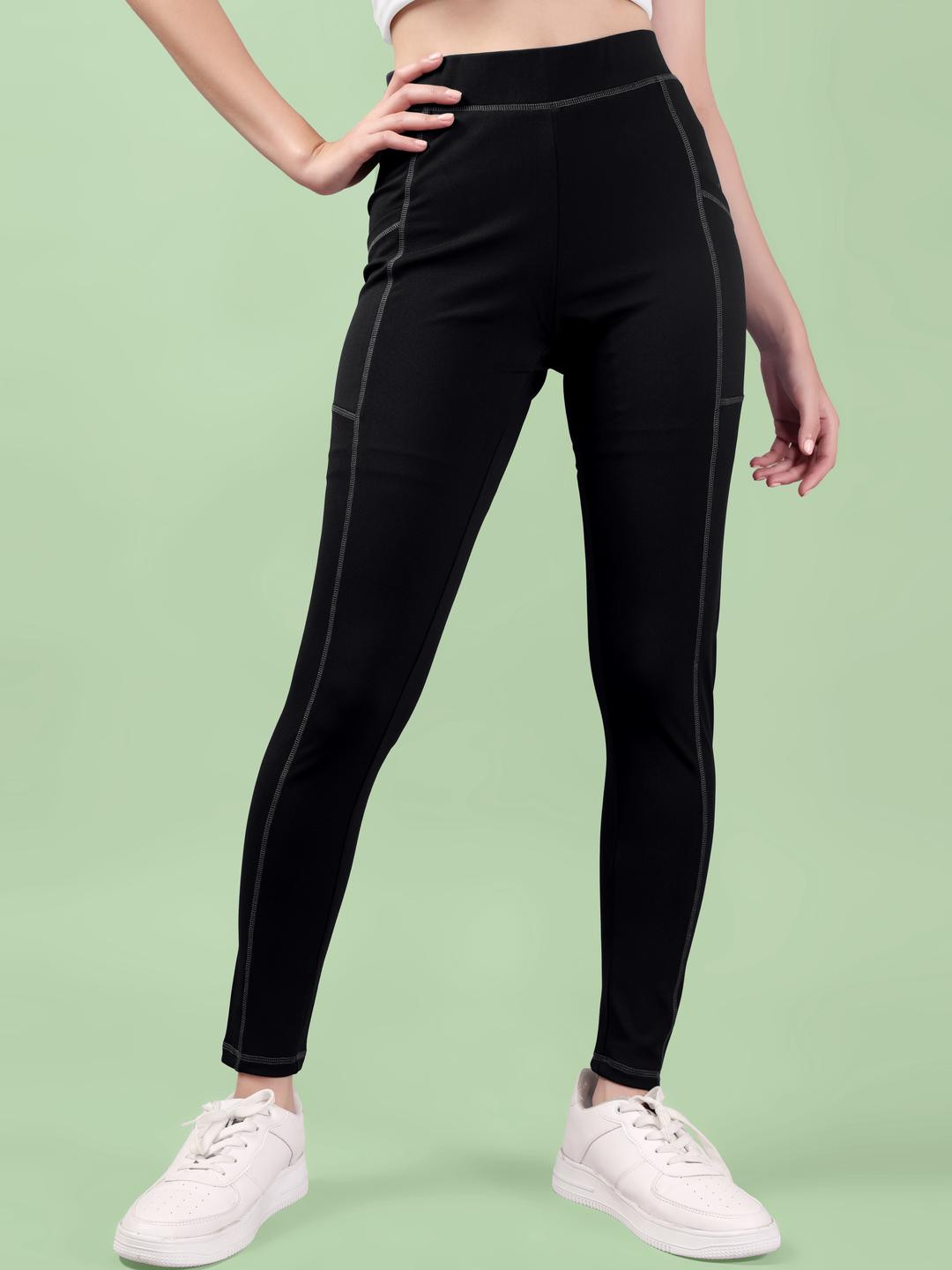 SAKARMAA Women Black Gym Slim Fit Sports Tights