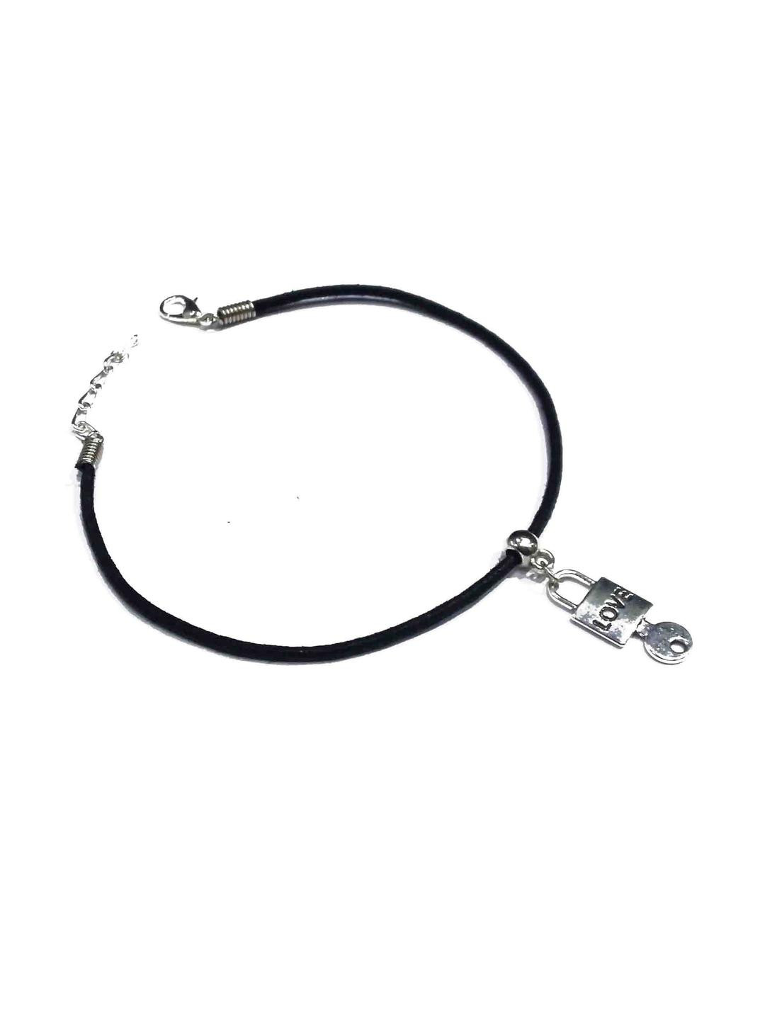 gurjari jewellers 1Pc Black Thread Anklet