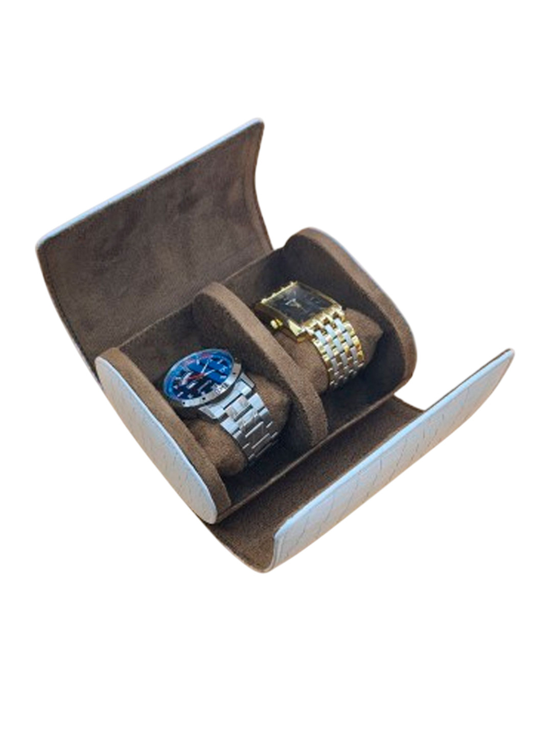 essart Travel Adaptor Travel Accessory