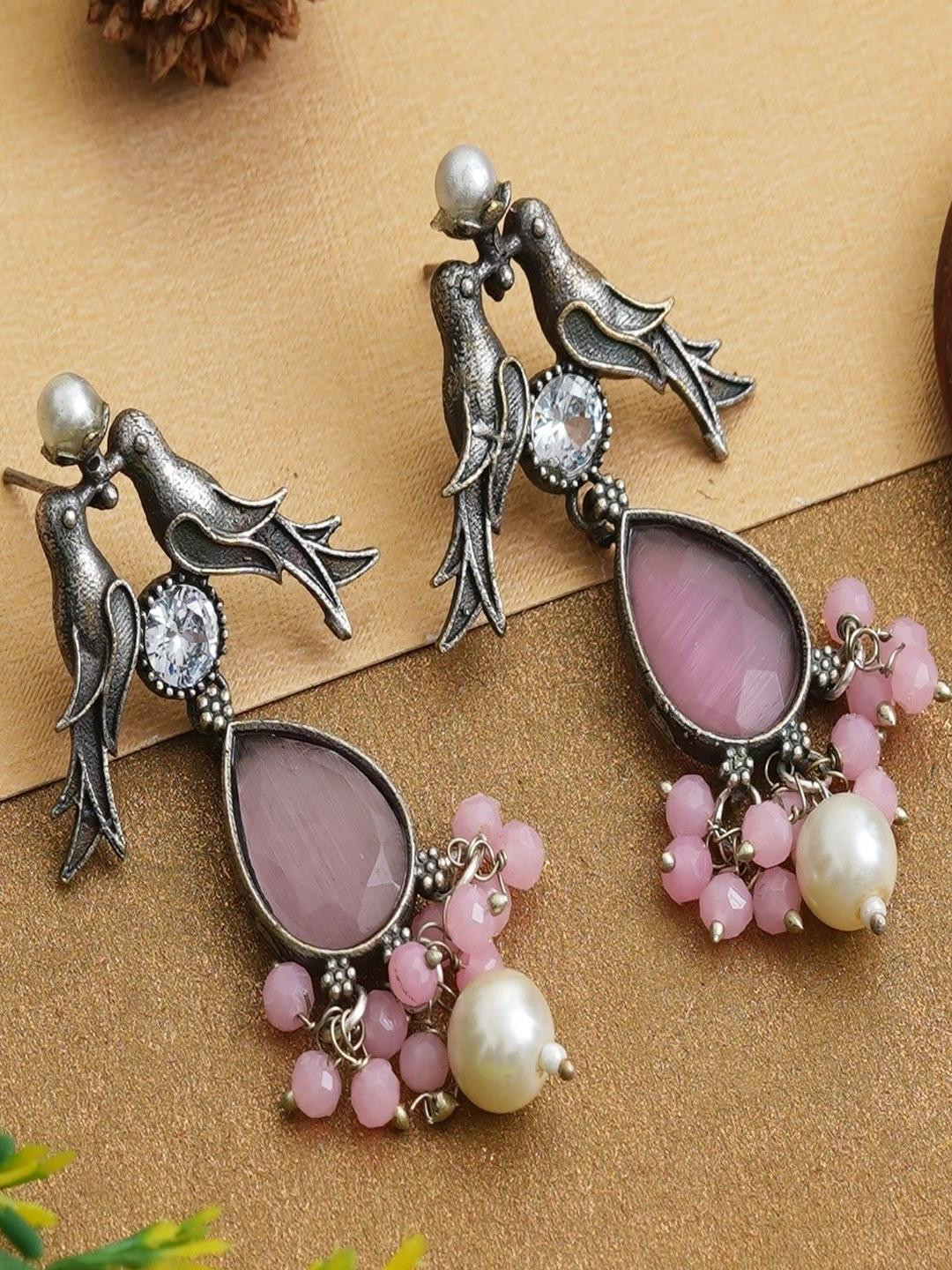 Privaanshi Teardrop Shaped Drop Earring