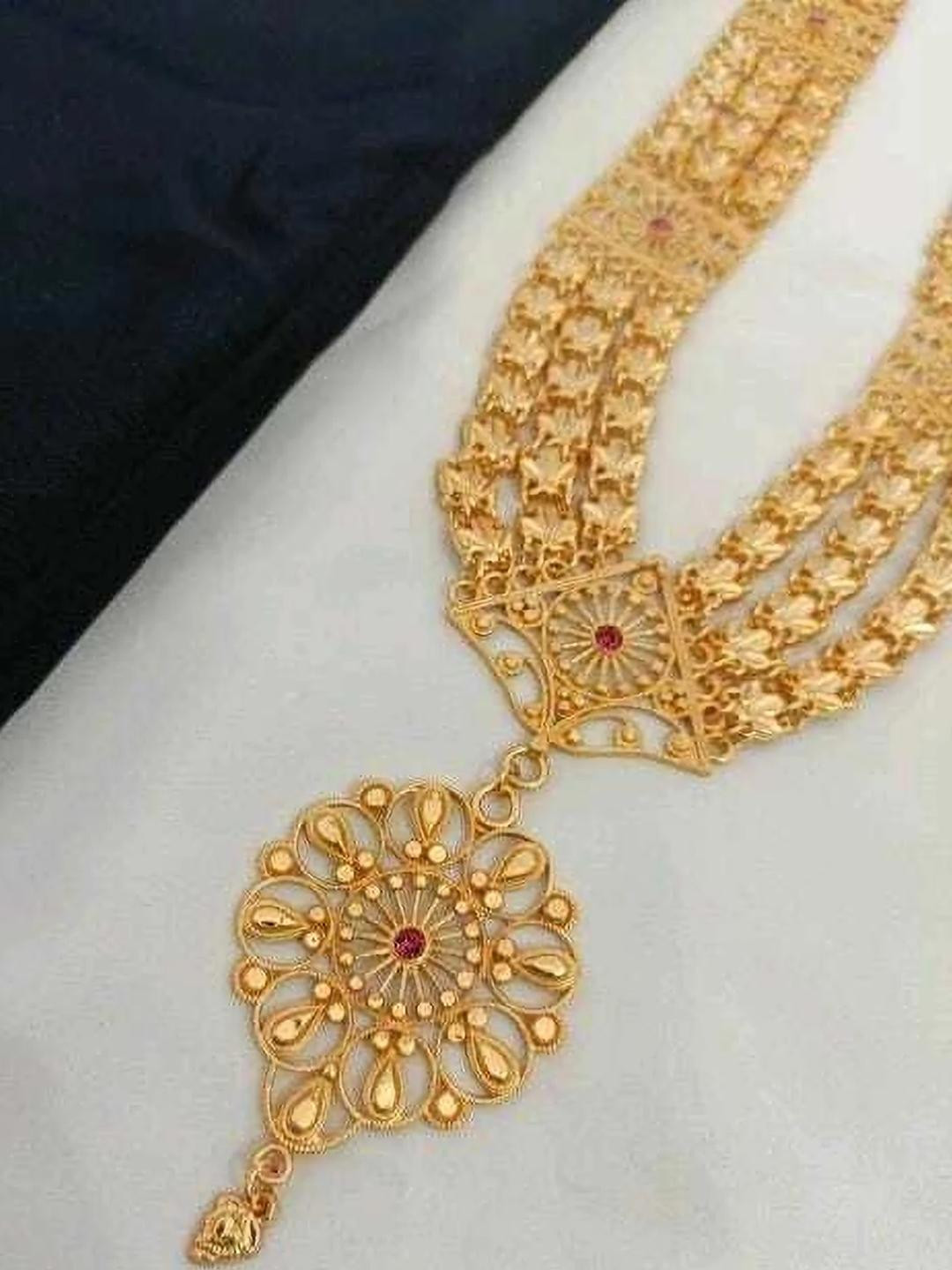 Bhanu diam Brass Gold-plate Jewellery Set