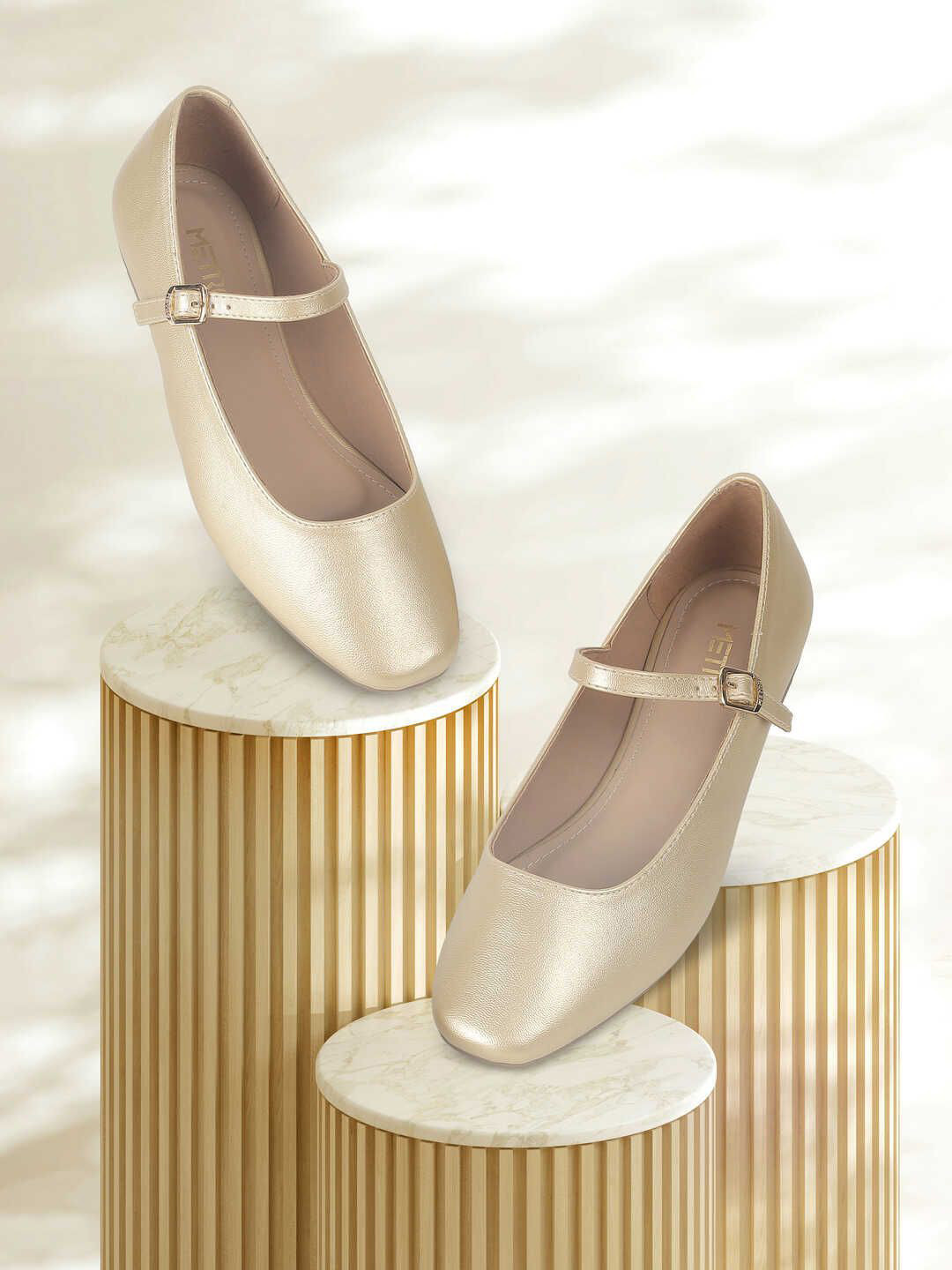 Metro Women Square Toe Mary Janes