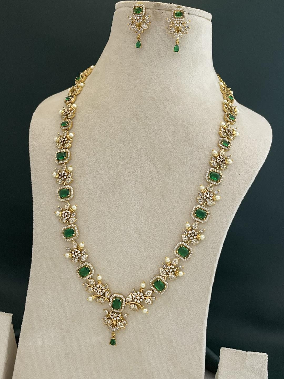 FIRST TOUCH Gold and Green Stone Necklace and Earring Set