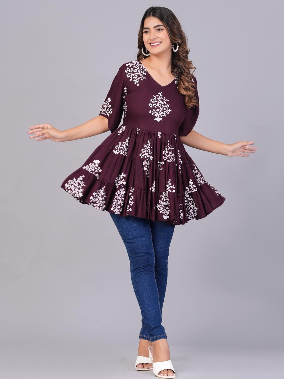 SMIEN Women Printed Fit and Flare Top