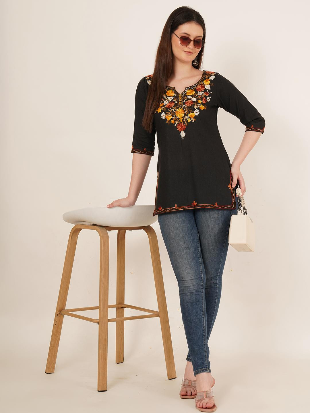 Diktmark Women Pure Cotton Embroidered Kurtis