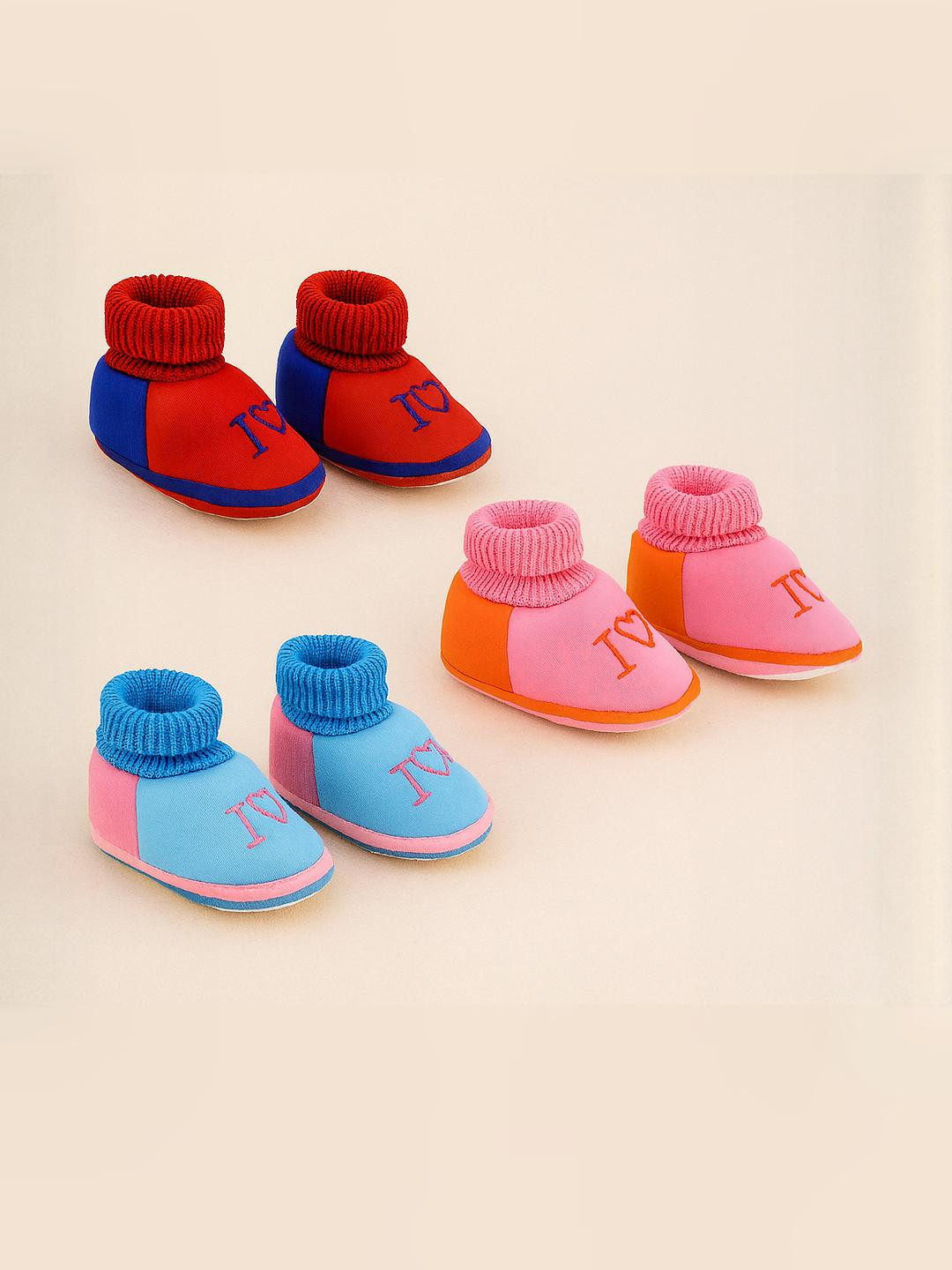 ONFEET Pair of 3 Kids Multicolor Cotton Booties