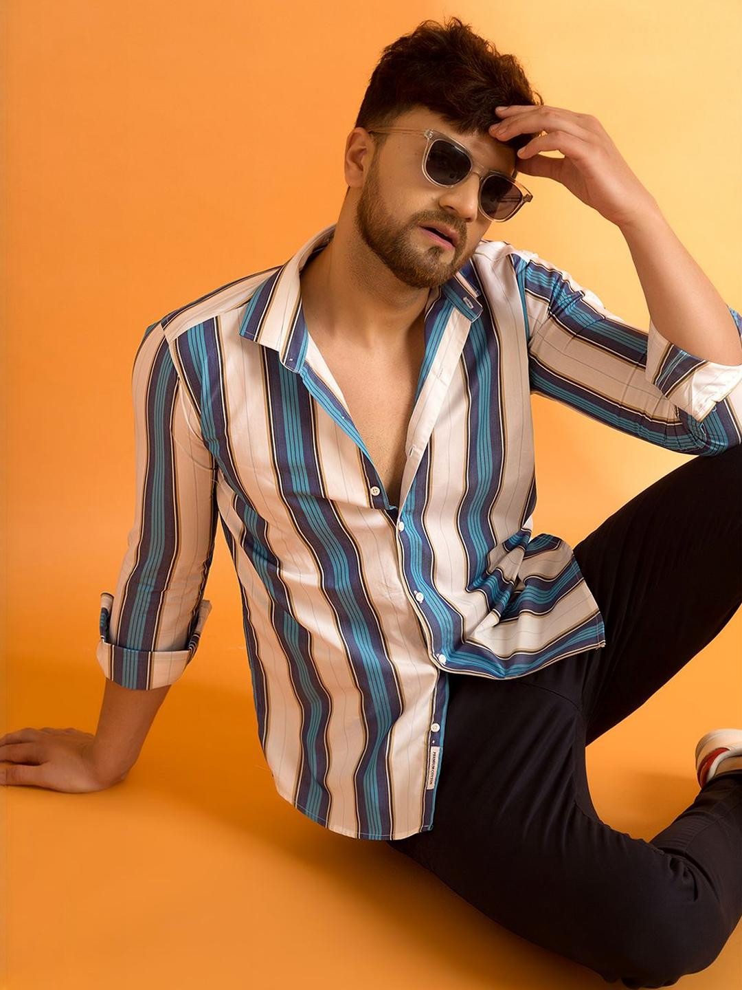 Mculine Standard Vertical Striped Long Sleeves Cotton Shirt