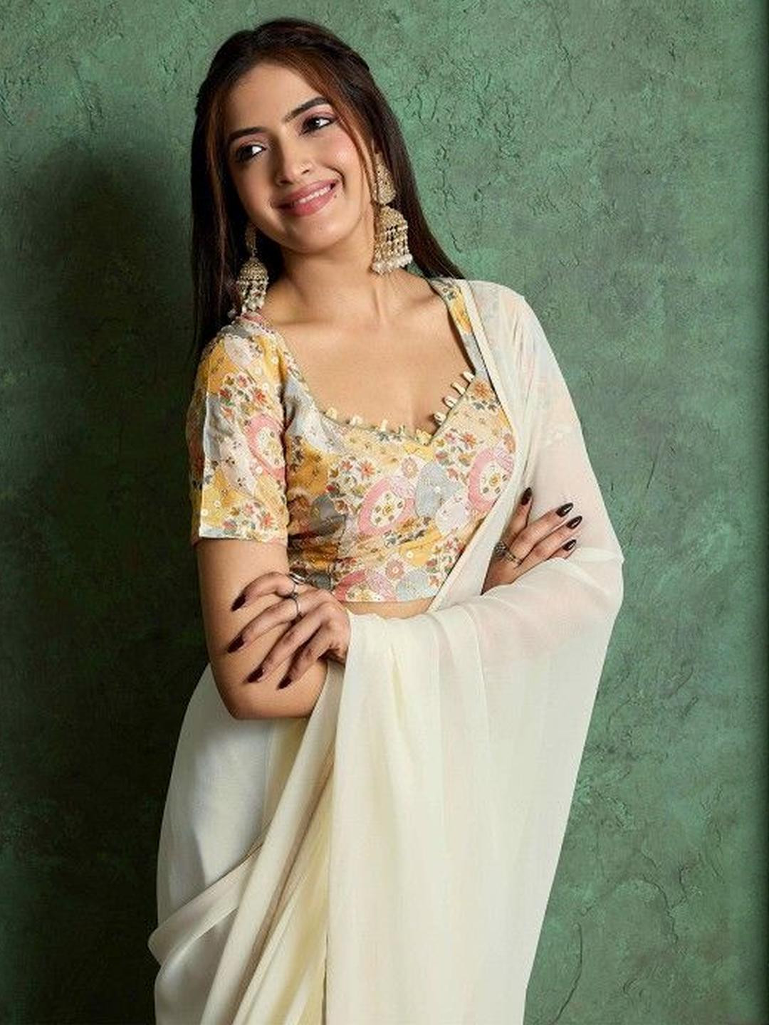 KARAGIRI Off White Pure Georgette Saree With Heavy Embroidered Blouse