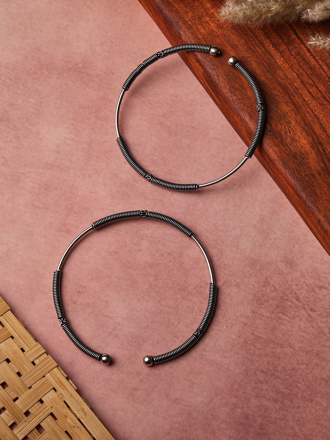 VENI 925 Silver-Plated Oxidized Anklets