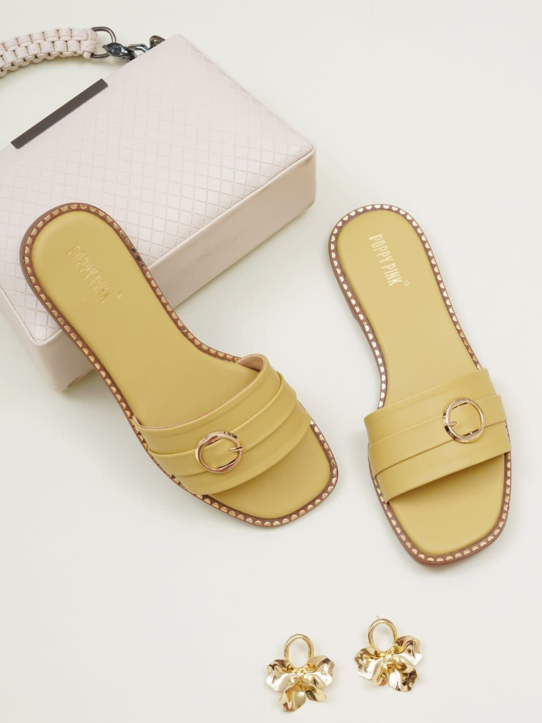 POPPYPINK Women Open Toe Flats with Buckles