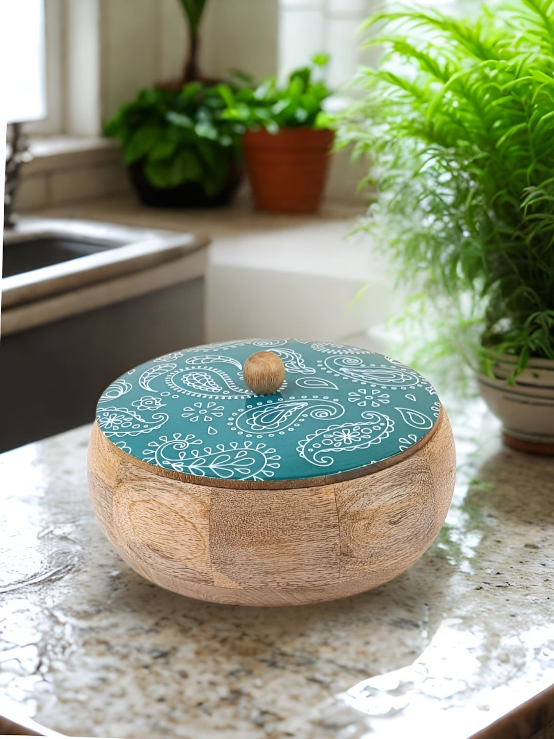 VarEesha GreenPrinted Thermal Round Wooden Chapati Casserole Box With Lid