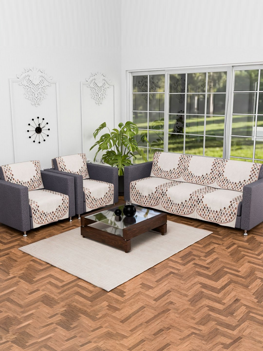 RUBOXA Cream-Coloured & Black Printed Velvet Sofa Cover