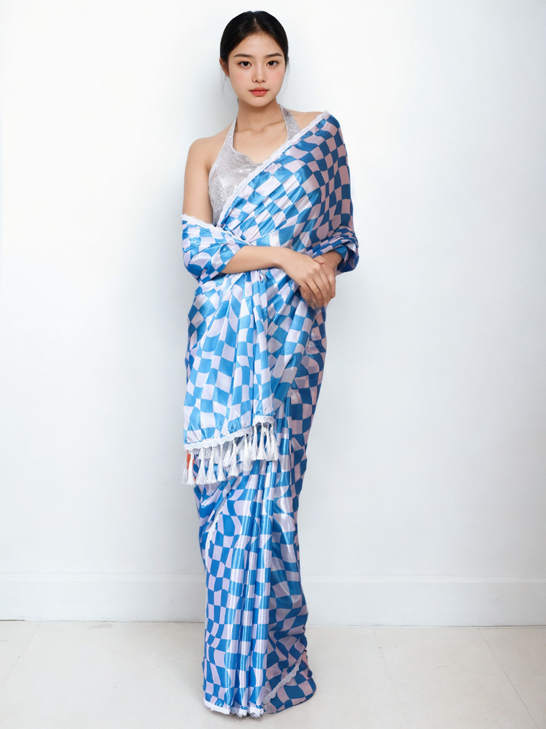 Mitera Checked Chinon Saree With Blouse Piece