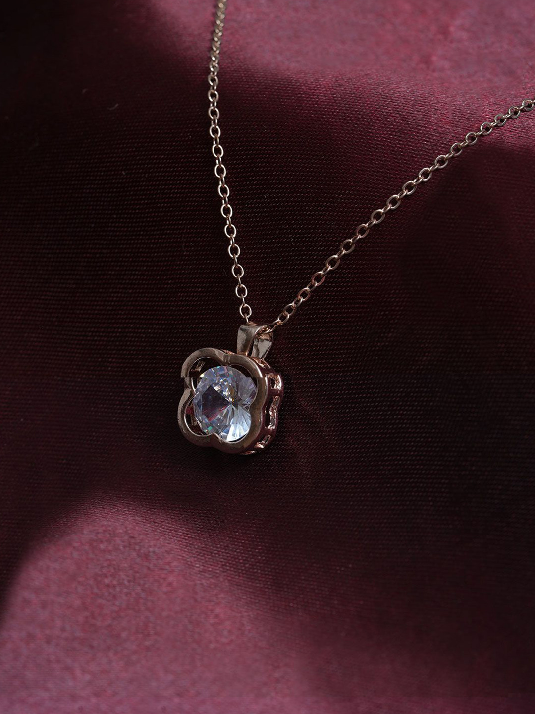 STYOLLO Gold-Plated Circular Pendants with Chains