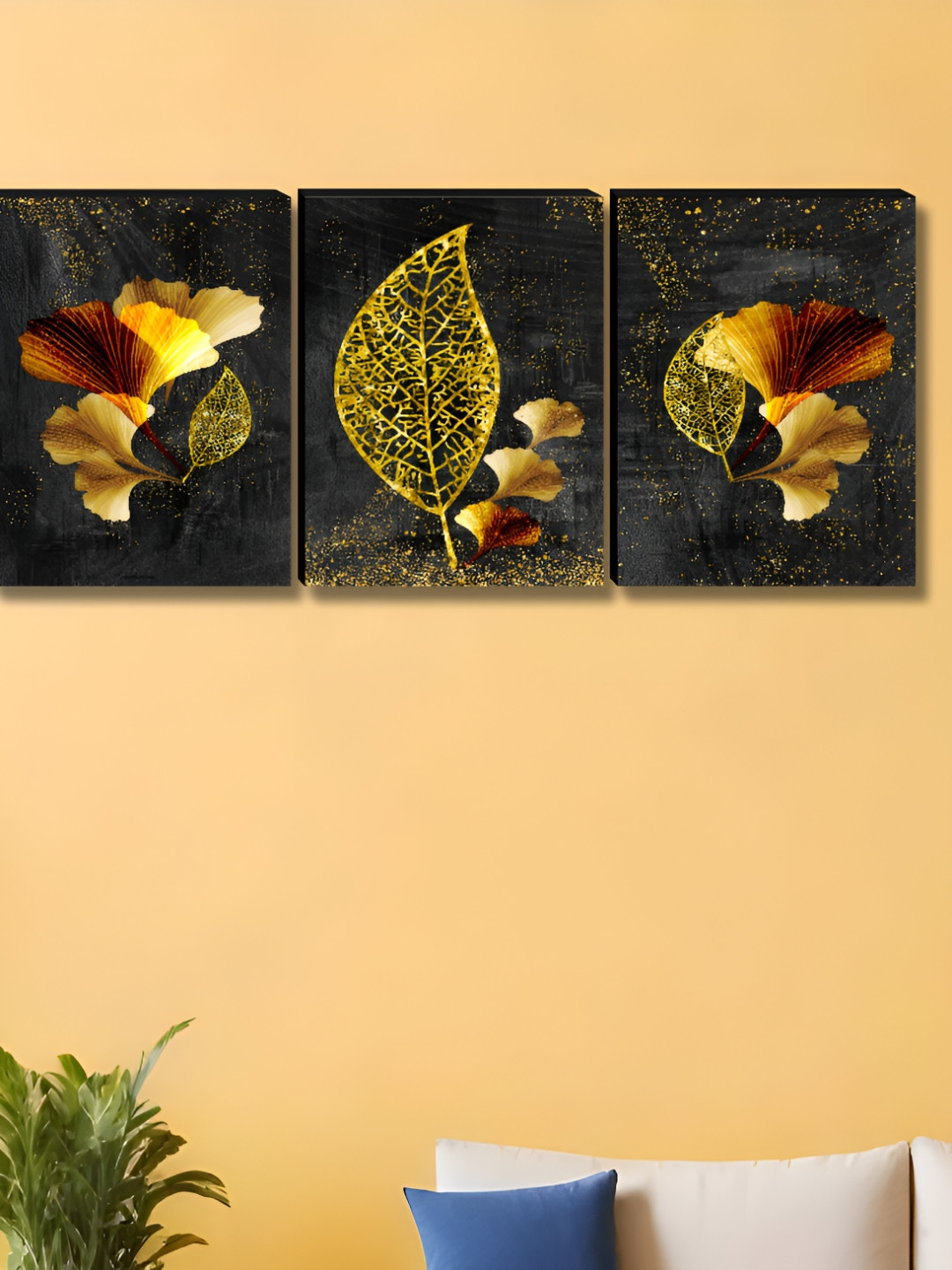 Livin'luxe Black & Gold-Toned 3 Pieces Leaf Design Wall Arts