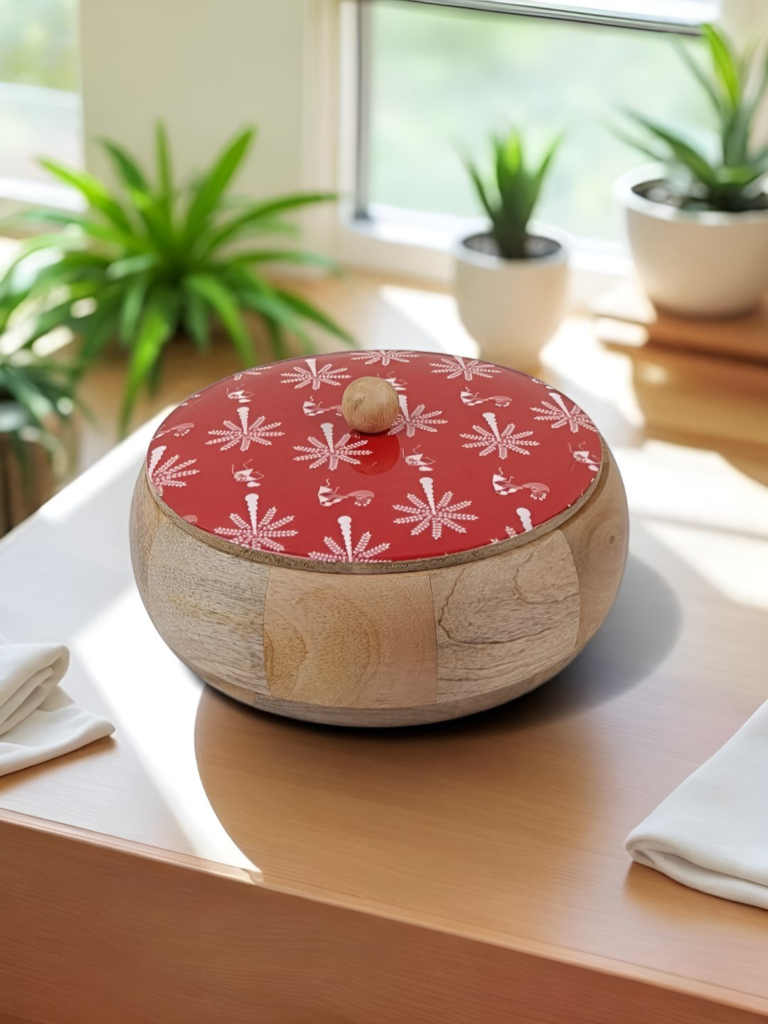 VarEesha Maroon Warli Printed Thermal Round Wooden Chapati Casserole Box With Lid