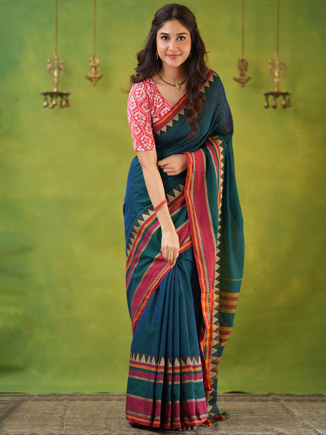 RAAG VARNAM Green Narayanpet Mercerized Cotton Saree