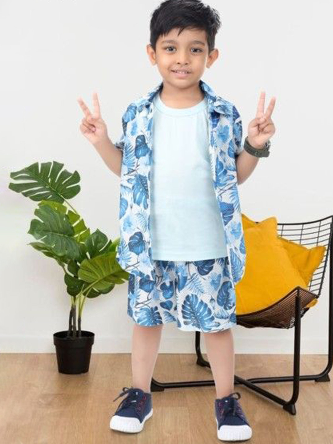 NEW GEN Boys Printed Short Sleeves Shirt With T-shirt & Shorts